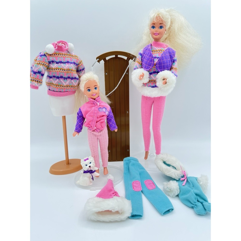 Winter Holiday Barbie Gift Set Barbie & Stacie Dolls Incomplete 1995 Mattel